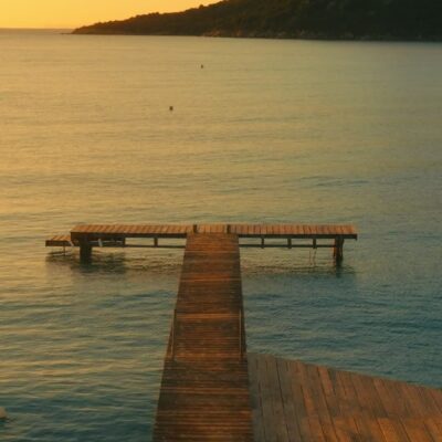 Plage de Santa Giulia au lever de soleil Porto-Vecchio