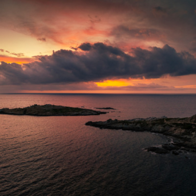 Pointe de Spano au coucher de soleil drone
