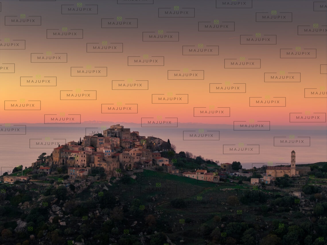Sant'Antonino au coucher de soleil