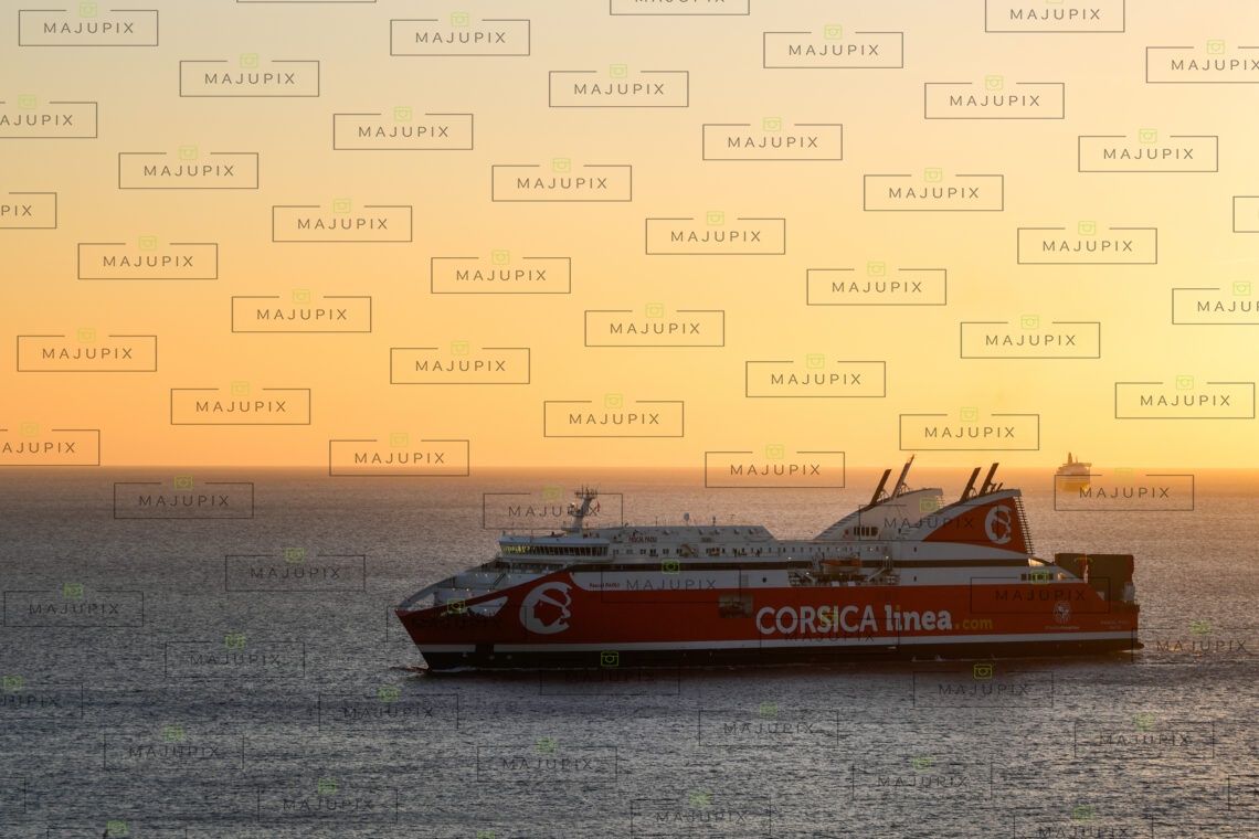 Lever de soleil à Bastia
