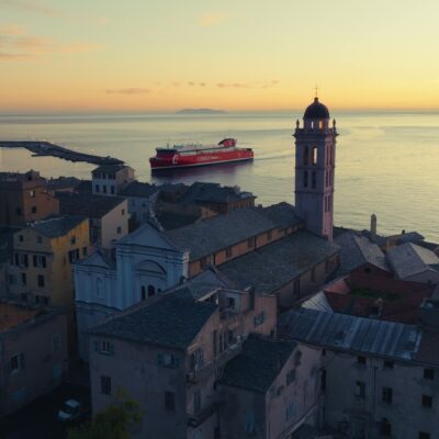 Bastia et son port au lever de soleil