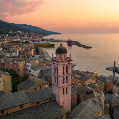 Lever de soleil sur Bastia