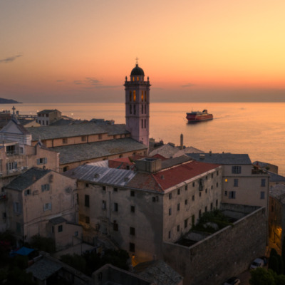 Bastia au lever de soleil
