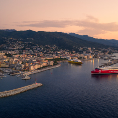 Bastia et son port au lever de soleil