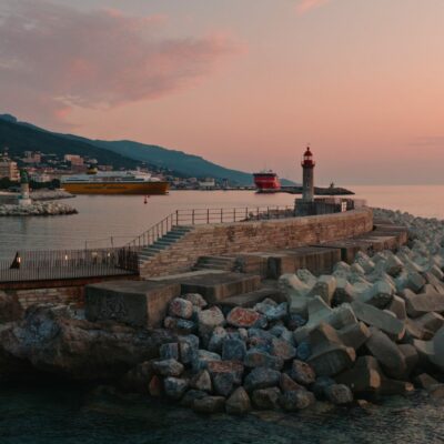 Port de Bastia au lever de soleil