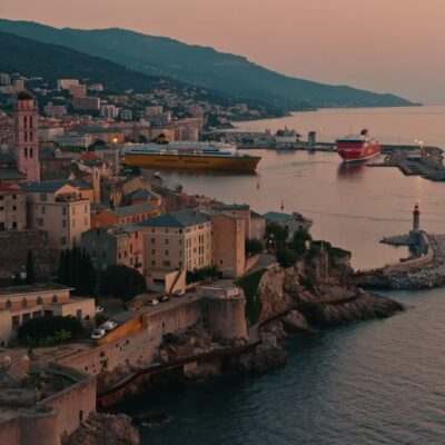 Bastia et son port au lever de soleil