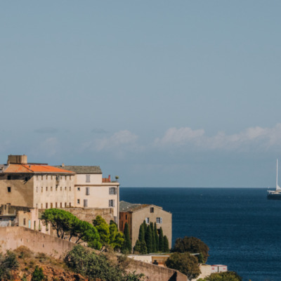 Bateau de croisière à Bastia