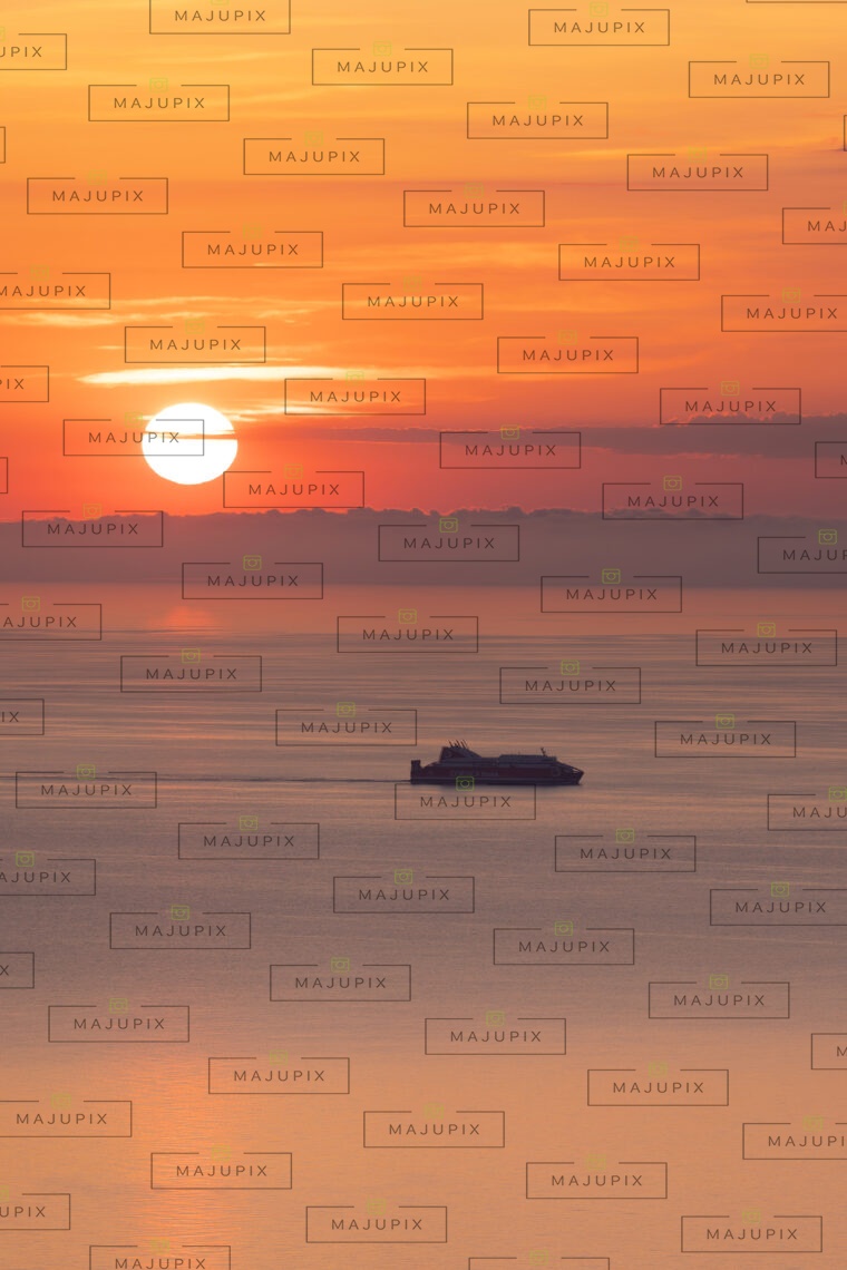 Lever de soleil à Brando