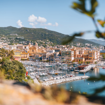 Port de Bastia depus la citadelle