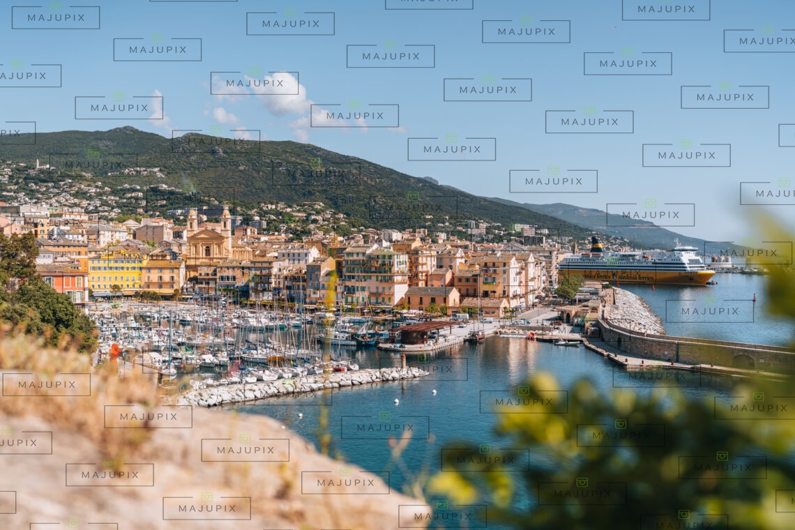 Vieux port de Bastia depuis la citadelle