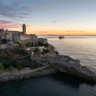 Bastia au lever de soleil