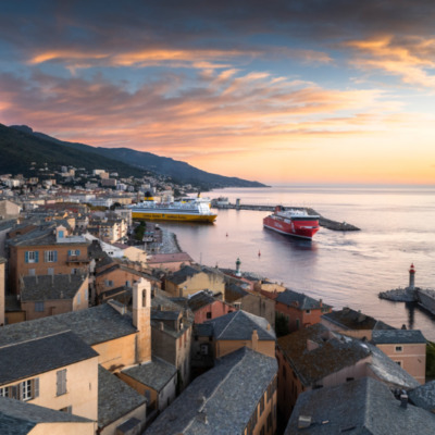 Bastia au lever de soleil