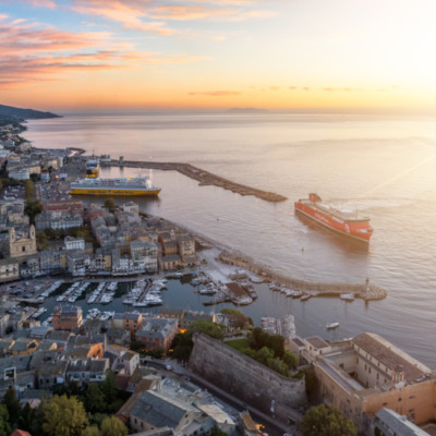 Bastia au lever du soleil