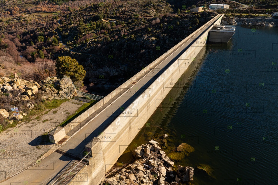 Barrage et lac de Calacuccia