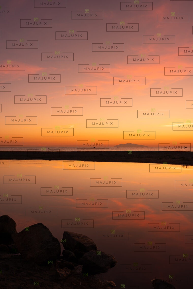 Lever de soleil sur l'étang de Biguglia