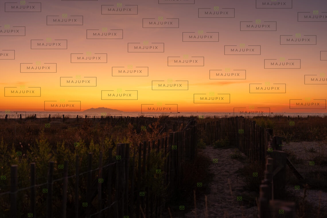Lever de soleil sur l'Étang de Biguglia