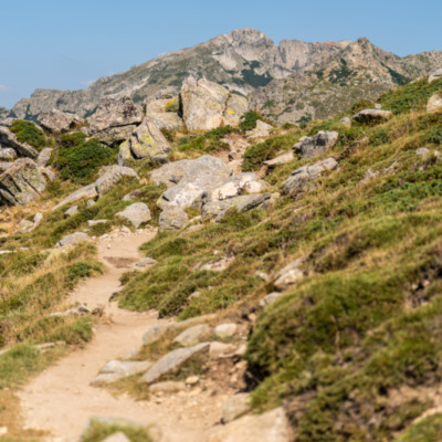 Sentier I Pozzi depuis le Val d'Ese