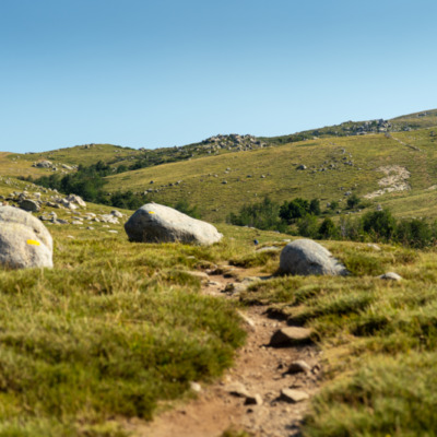 Sentier I Pozzi depuis le Val d'Ese
