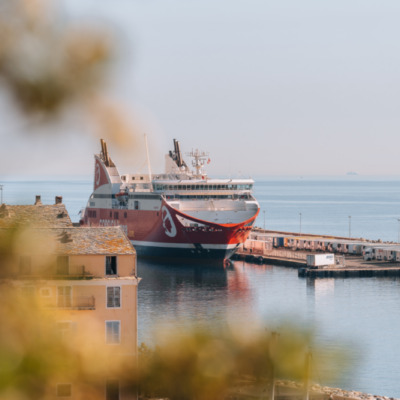 Port de Bastia depuis le Jardin Romieu