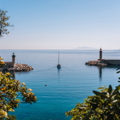 Vue  depuis le Jardin Romieu