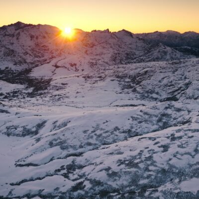 Lac de Ninu au lever de soleil