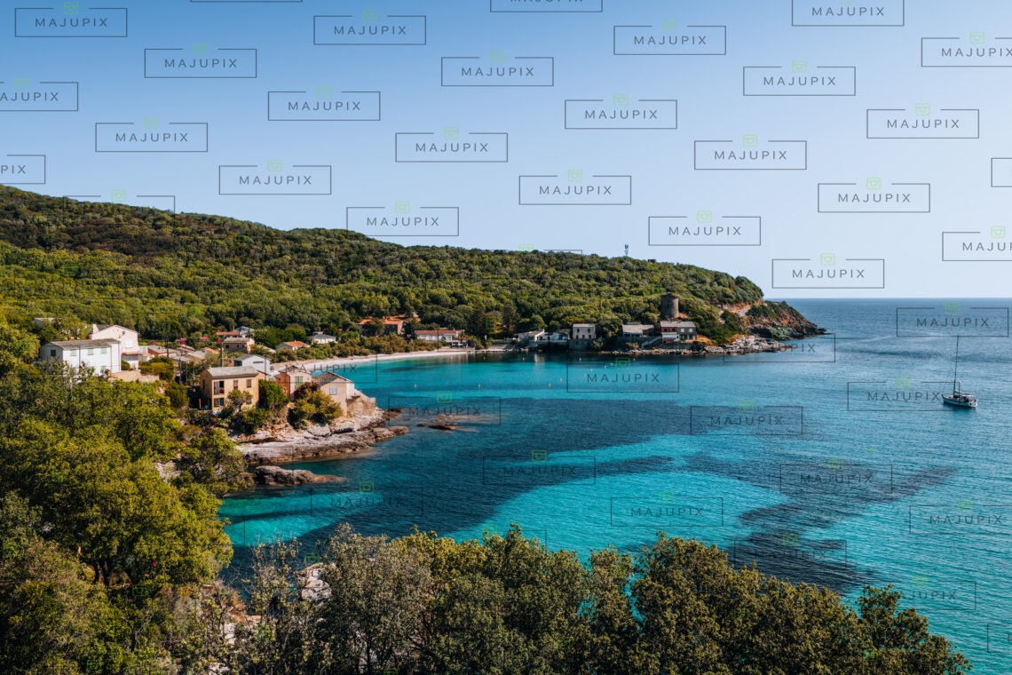 Plage et marine de Meria
