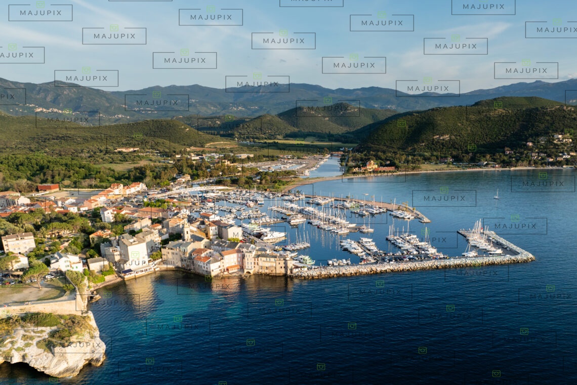 Saint-Florent et son port