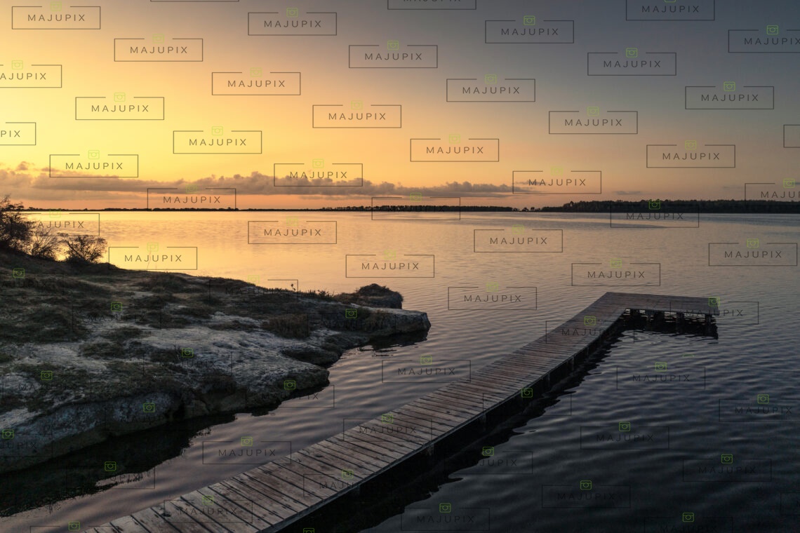 Lever de soleil à l'étang d'Urbinu