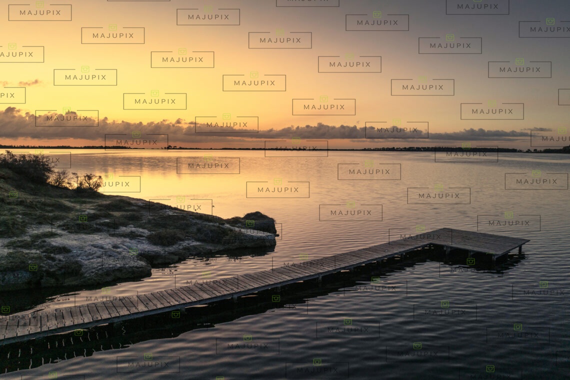 Lever de soleil à l'étang d'Urbinu