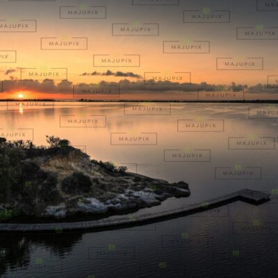 Lac Urbinu au coucher de soleil