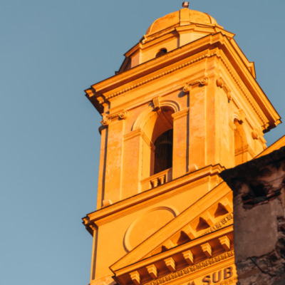 Eglise St Jean au lever de soleil