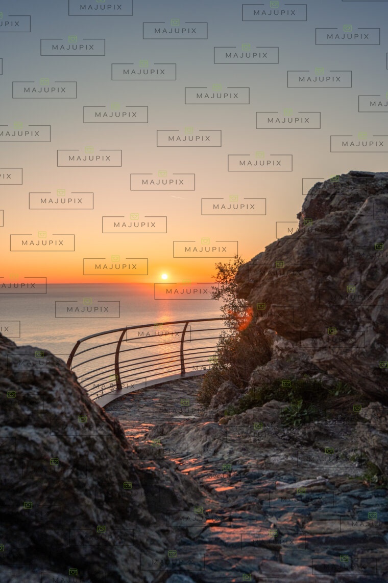 Lever de soleil depuis Ville di Pietrabugno