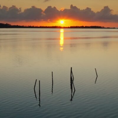 Lever de soleil à l'étang d'Urbinu