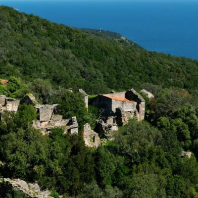 Village abandonné de Caracu Meria