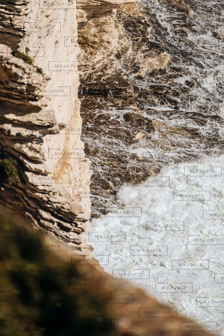 Tempête sur les falaises de Bonifacio