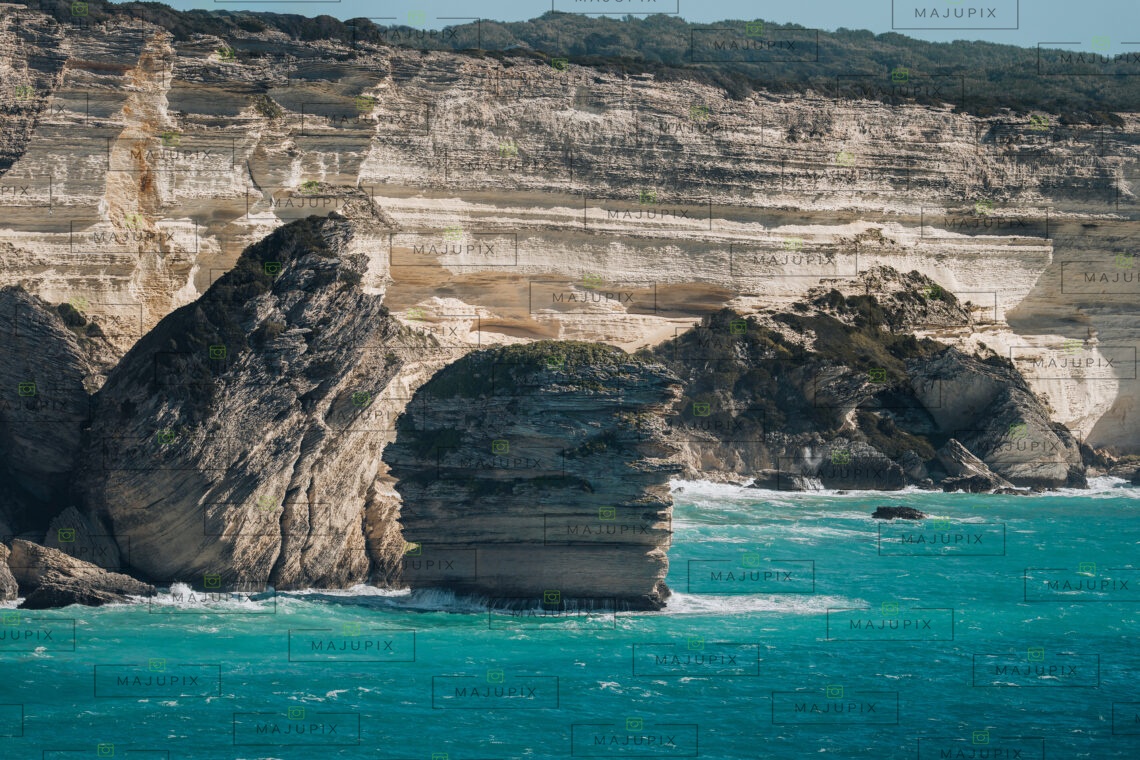 Tempête sur les falaises de Bonifacio