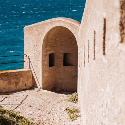 Chemin des rondes  à Bonifacio