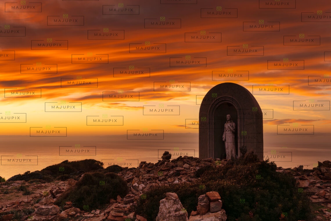 Statue de Sainte Devote au Moulin Mattei
