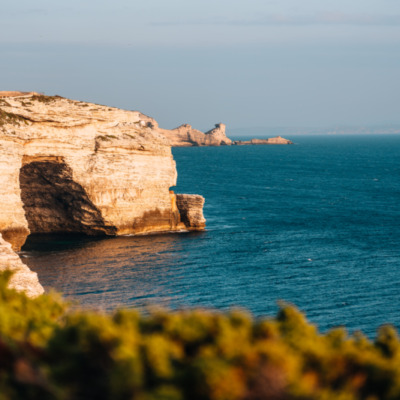 Falaises de Bonifacio depuis le phare de La Madonetta