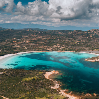 Baie de Rondinara à Bonifacio
