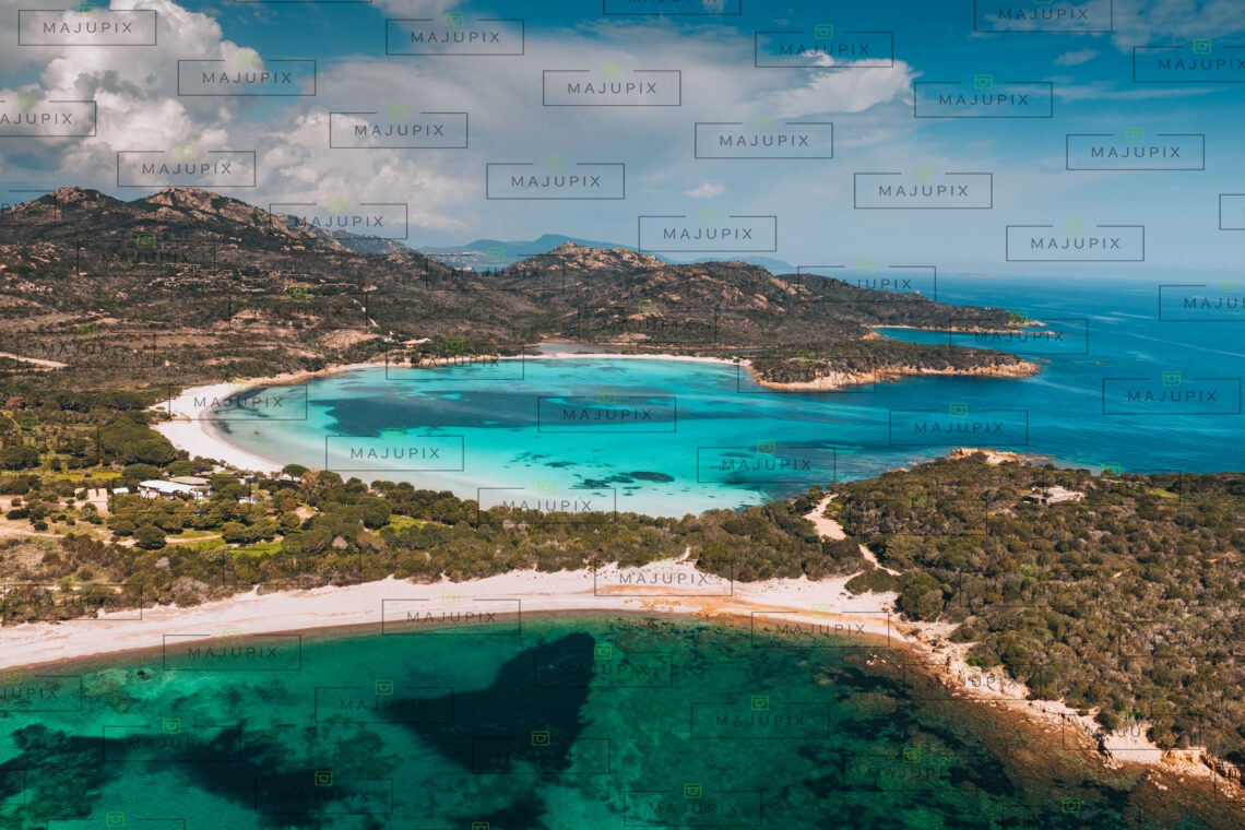 Baie de Rondinara à Bonifacio