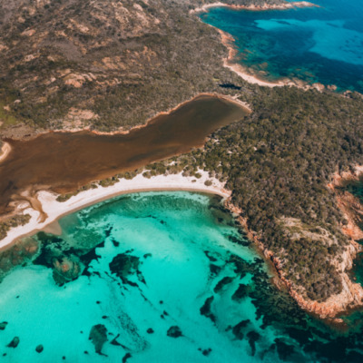 Baie de Rondinara à Bonifacio