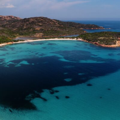 Baie de Rondinara à Bonifacio