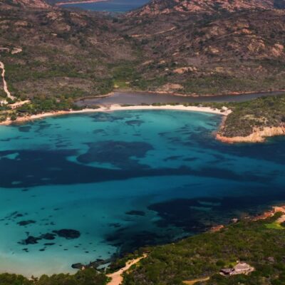 Baie de Rondinara à Bonifacio