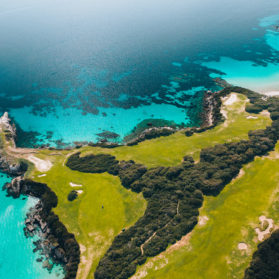 Plage  et golf de Sperone à Bonifacio