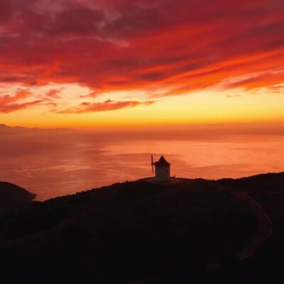 Le Moulin Mattei au coucher de soleil