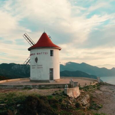 Le Moulin Mattei au coucher de soleil
