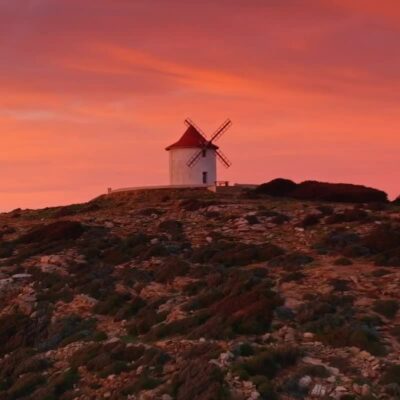 Le Moulin Mattei au coucher de soleil