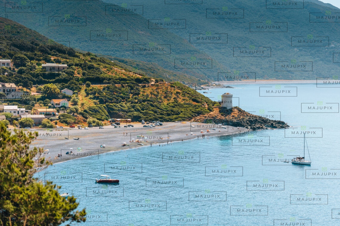 Plage et tour génoise de la Marine d'Albo
