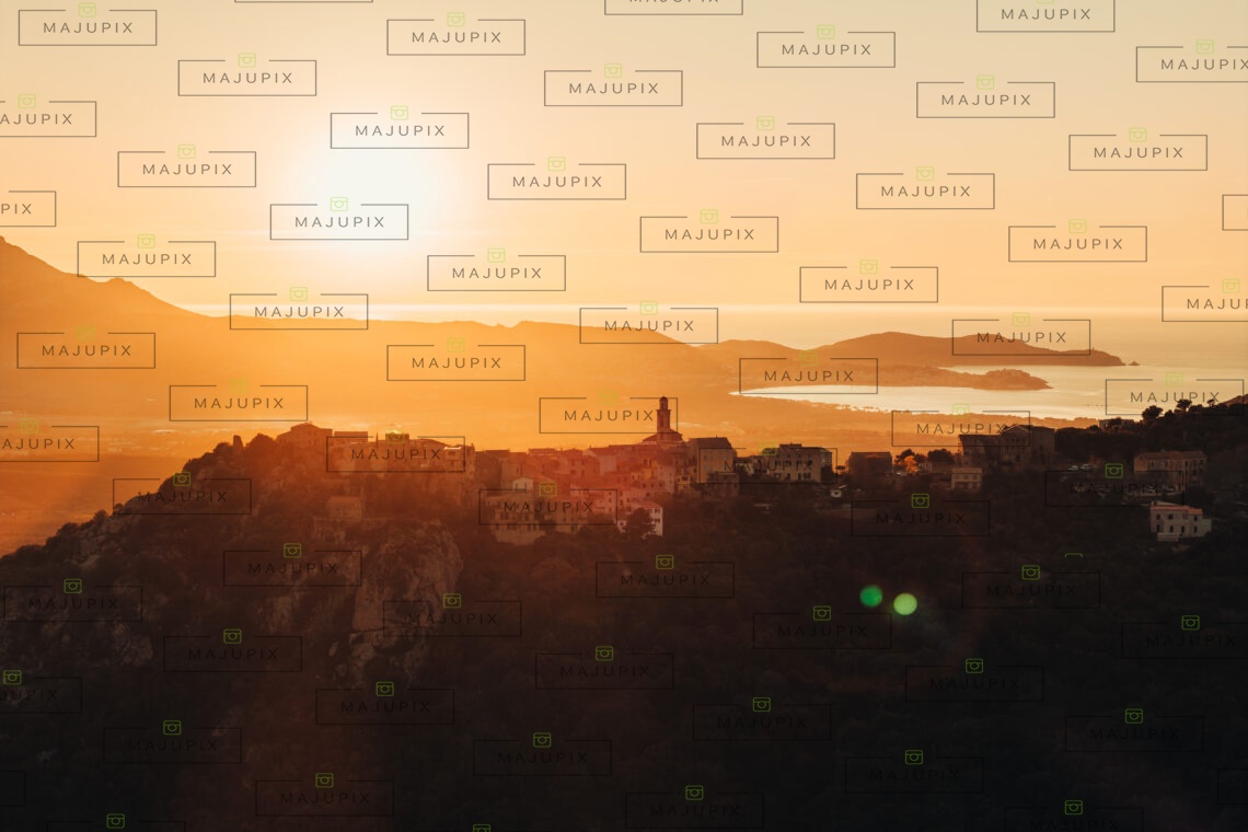 Montemaggiore au coucher de soleil